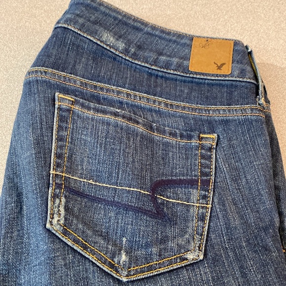 American Eagle - Artist stretch denim capris  size 6 - Picture 10 of 16